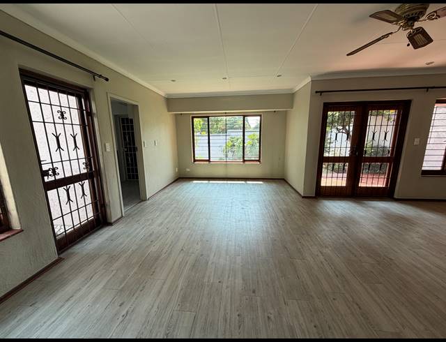 3 BEDROOM TOWNHOUSE FOR SALE IN FOURWAYS